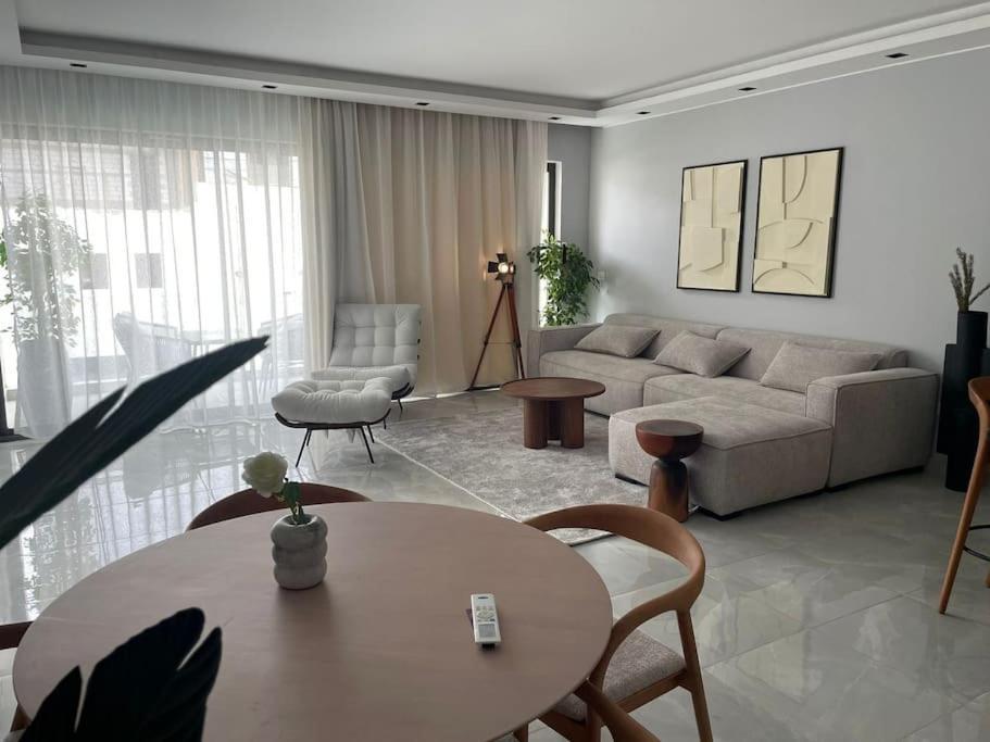 Apartment In Lake View Residence New Cairo Dış mekan fotoğraf